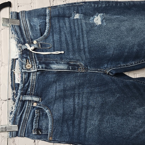 KanCan Distressed Jeans Size 25x27 NWT - Picture 2 of 6